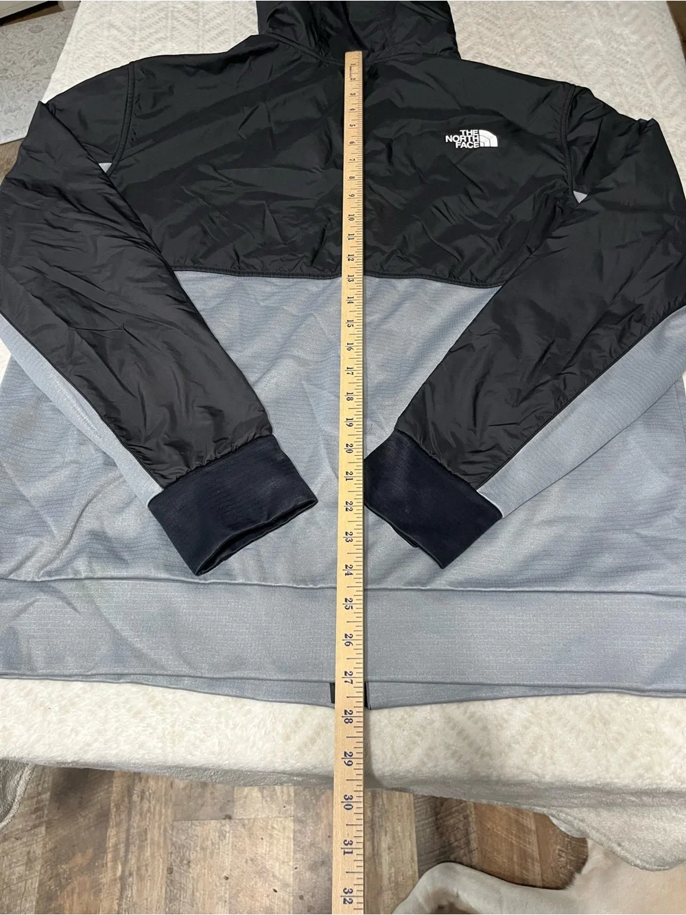 The North Face Men's Black & Gray Hooded Jacket XL
